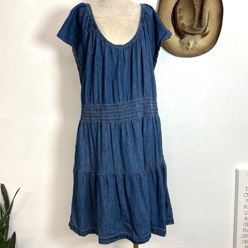 Gap Denim Smocked Dress XXL Plus Size Blue Cotton Tiered Short Sleeve Boho Mini